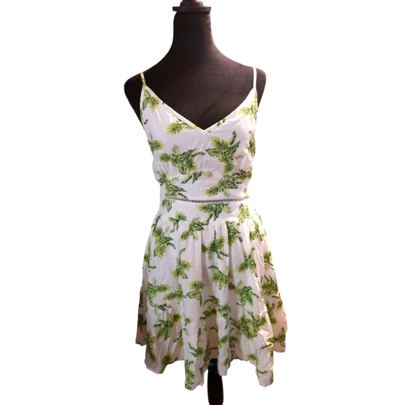 NWT Entro White and Green Floral Sundress Mini Dress Med - Picture 1 of 10